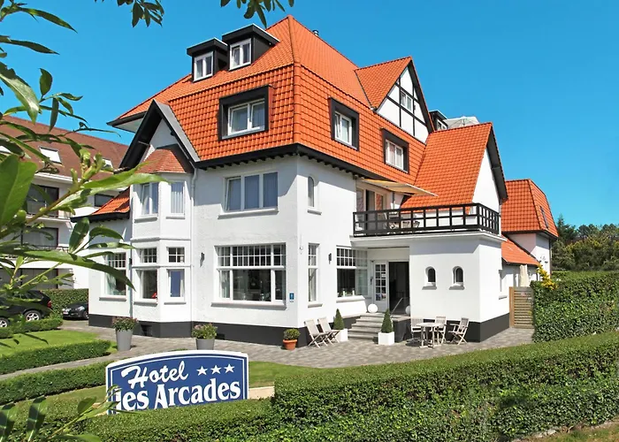 Les Arcades