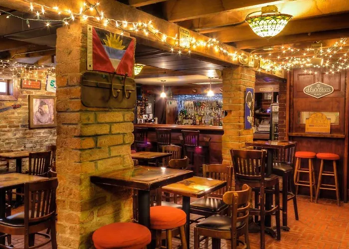 Pet Friendly hotel: Olde Town Inn