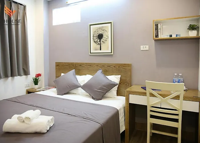 V House 5 Serviced Apartment