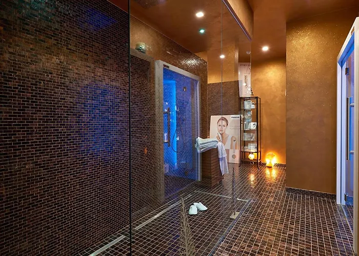 Ricaroka Exclusive Room & Spa