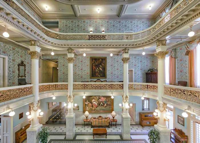 Menger Hotel