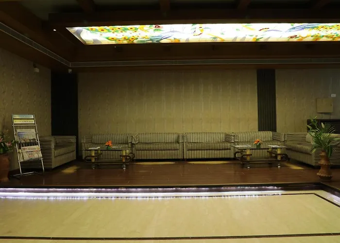 Hotel Green Palace