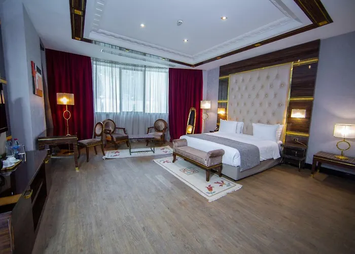 Sapphire Hotel