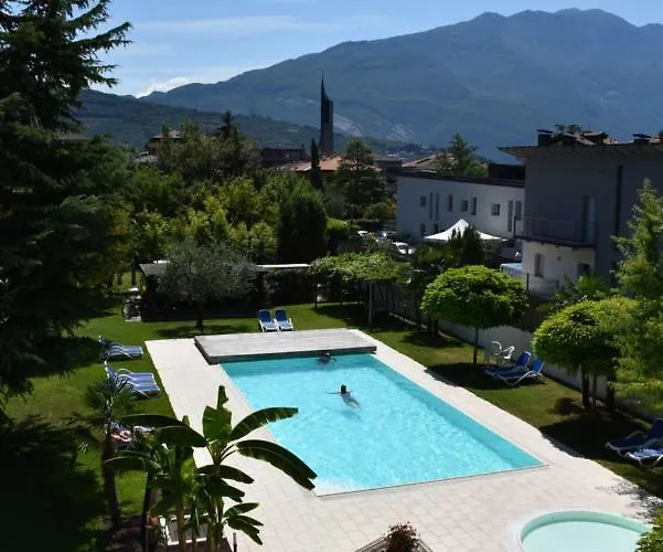 Villa Dina