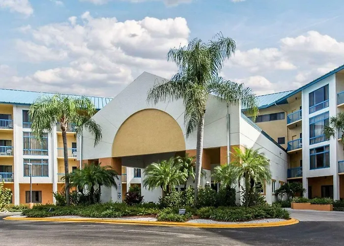 Dog friendly hotels Tollgate