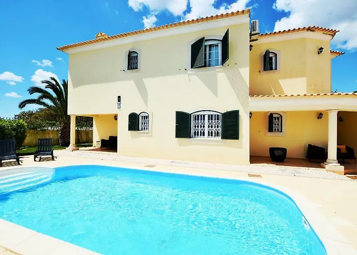 Albergue: Suites & Beds Dp Albufeira