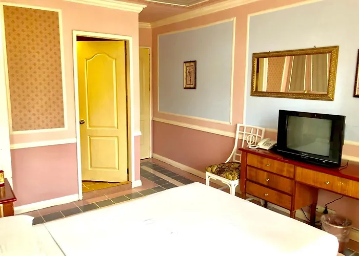 Europa Mansionette Inn