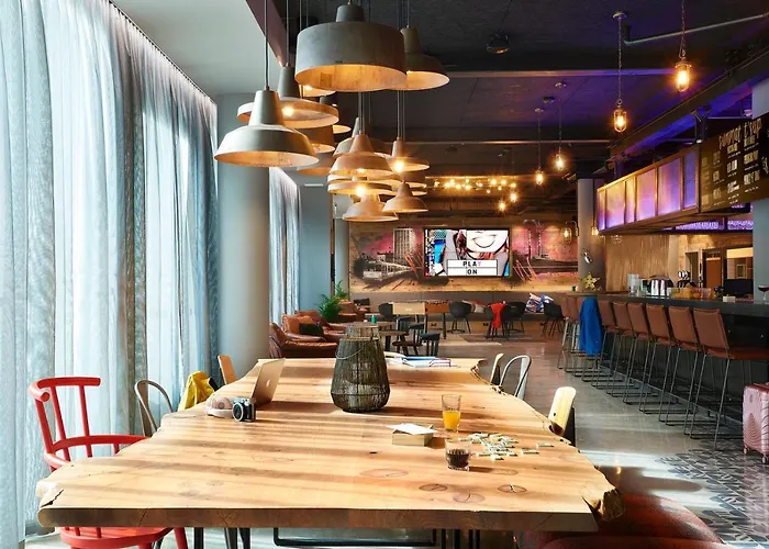 Moxy Dublin City