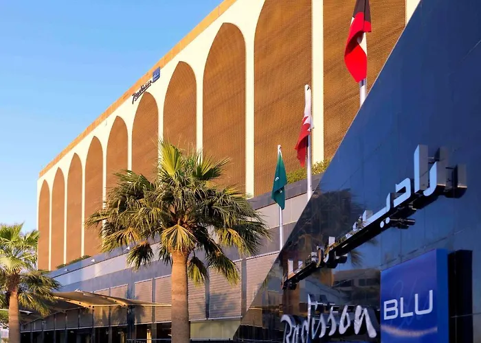  Radisson Blu , Riyadh