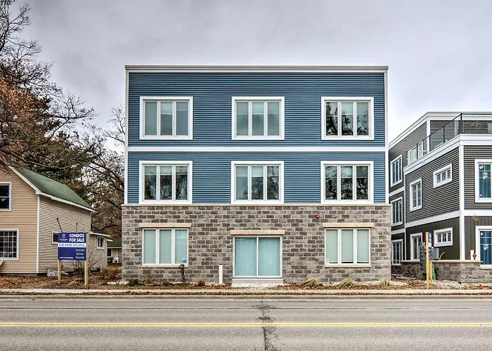 Centrally Located Traverse City Condo 1 Mi To Bay