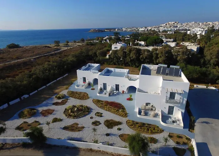  Crystal Mare Suites